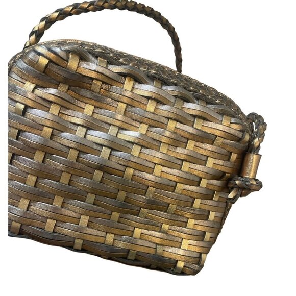 LJS Collection Silver Gold Metallic Woven Small Zip Close Braided Strap Handbag - Picture 2 of 8